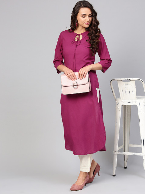 

Nayo Women Magenta Solid Straight Kurta