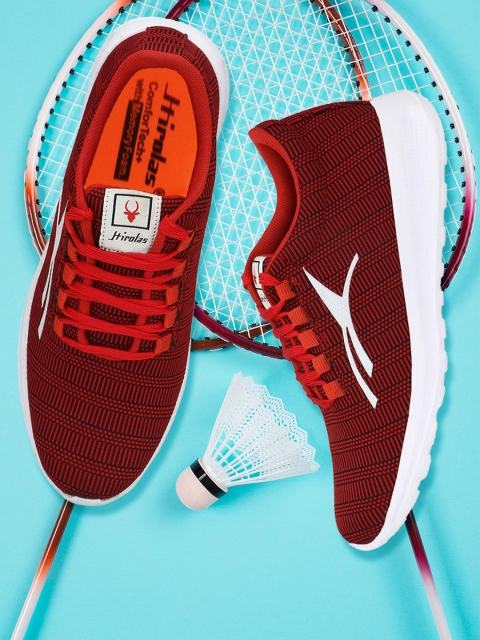

HIROLAS Men Red Running Shoes
