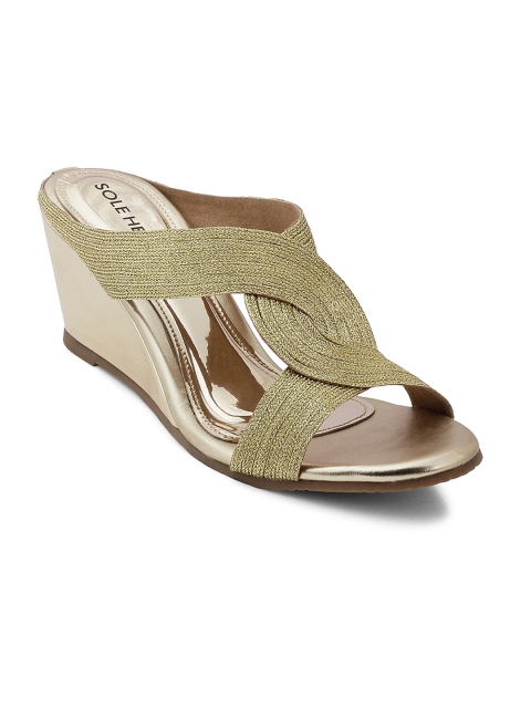 

SOLE HEAD Women Gold-Toned Woven Design Sandals