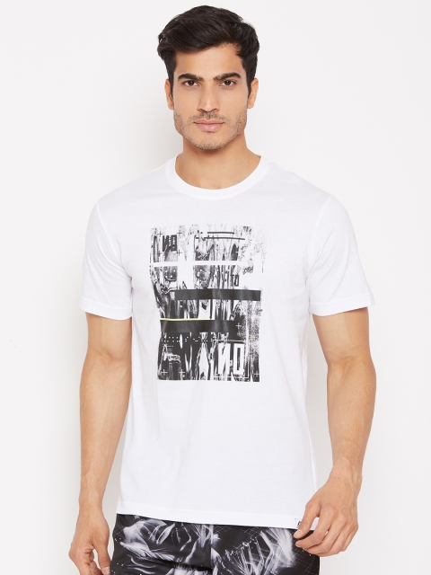 

Reebok Men White & Black GS No-To-No Crewneck Printed Training T-shirt