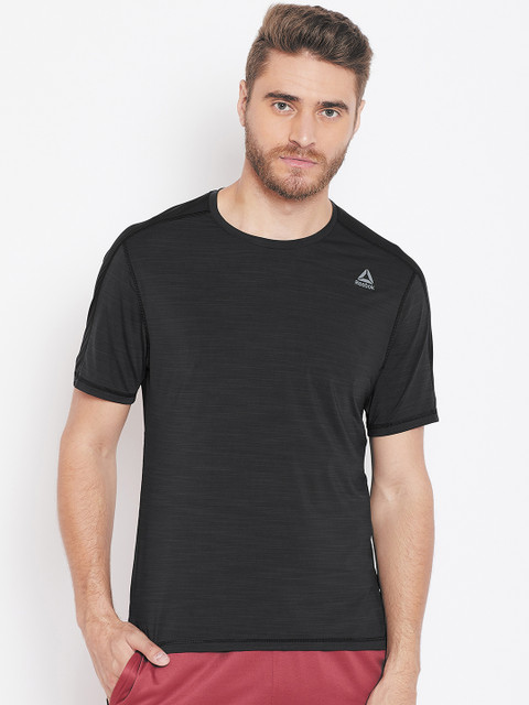 

Reebok Men Black Solid Slim Fit Training Activchill Move T-shirt