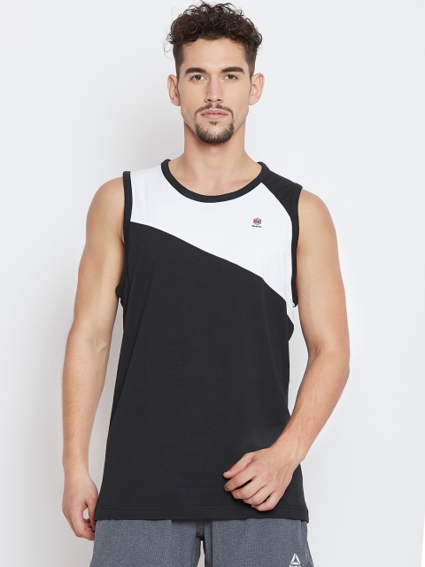 

Reebok Classic Men Black & White Colourblocked Round Neck T-shirt