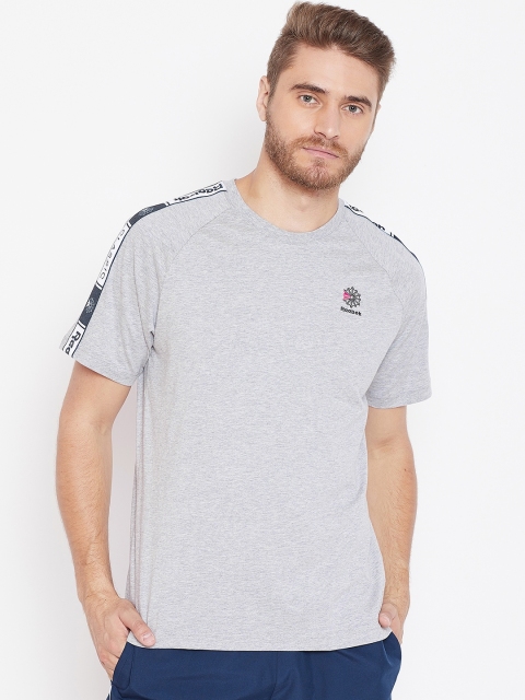 

Reebok Classics Men Grey Melange Solid Taped T-shirt