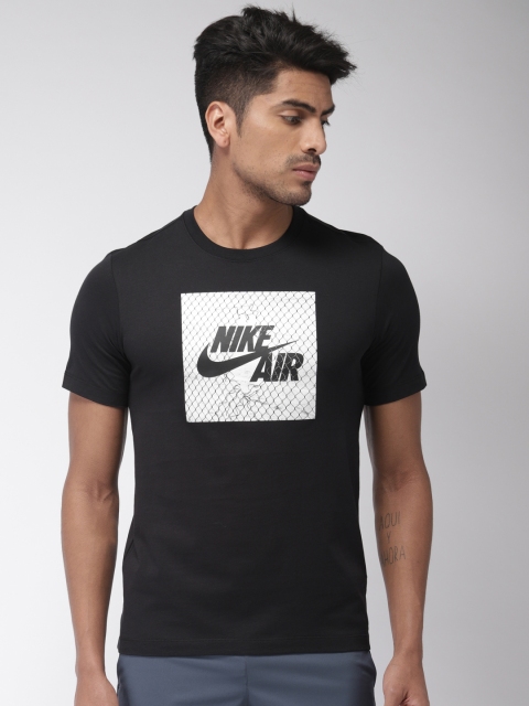 

Nike Black Printed Standard Fit AS M NSW FENCE PHOTO Pure Cotton T-shirt