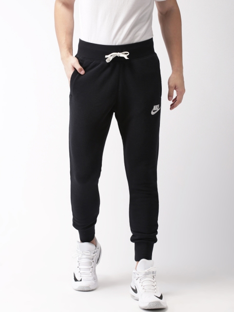 

Nike Men Black Solid AS M NSW HERITAGE Joggers