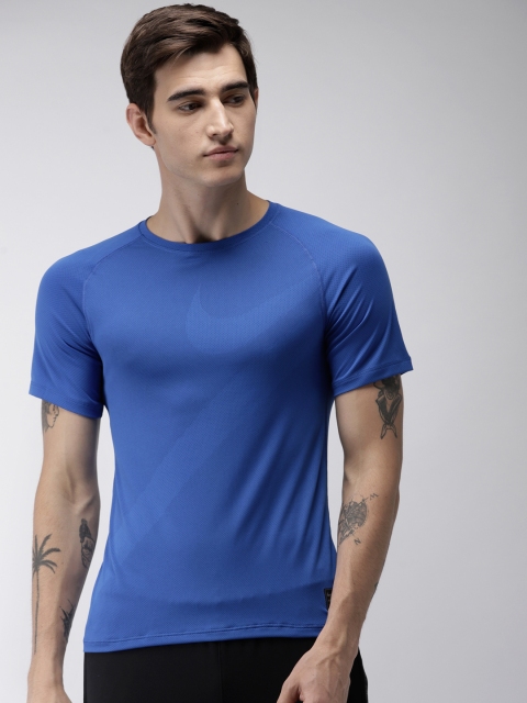 

Nike Men Blue AS M NP T-shirt