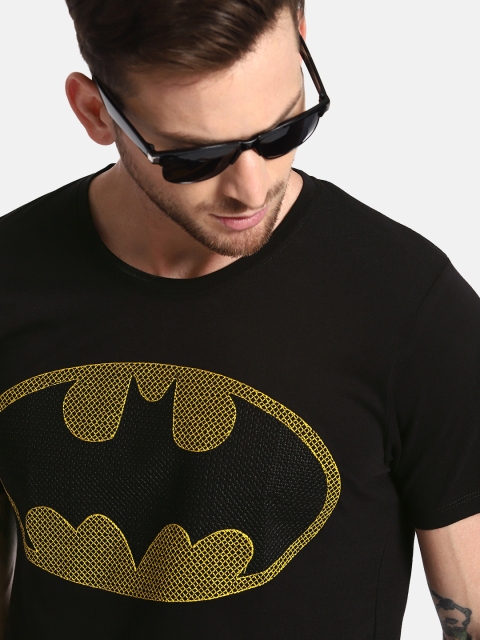 

Justice League Men Black Embroidered Round Neck T-shirt