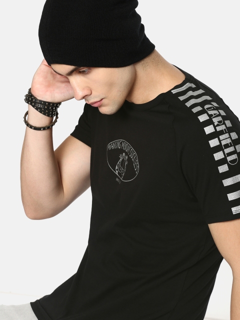 

Kook N Keech Men Black Printed Round Neck T-shirt