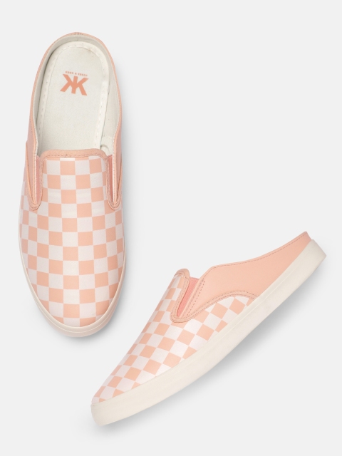 

Kook N Keech Women Nude-Coloured & Pink Checked Slip-On Sneakers