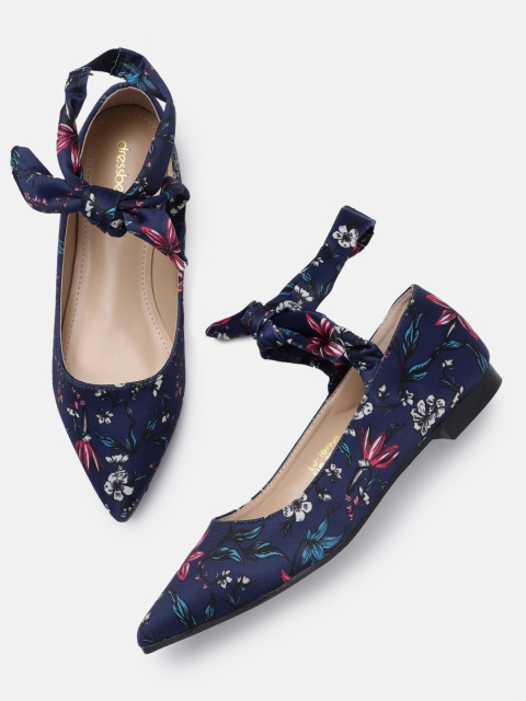 

DressBerry Women Navy Blue Printed Ballerinas