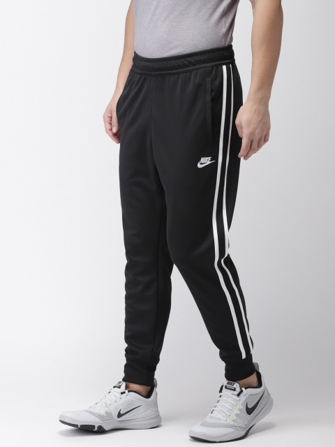 

Nike Men Black Solid Loose Fit AS M NSW HE JGGR TRIBUTE Joggers