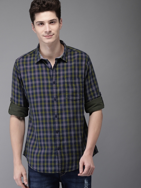

HERE&NOW Men Green & Navy Blue Regular Fit Checked Casual Shirt