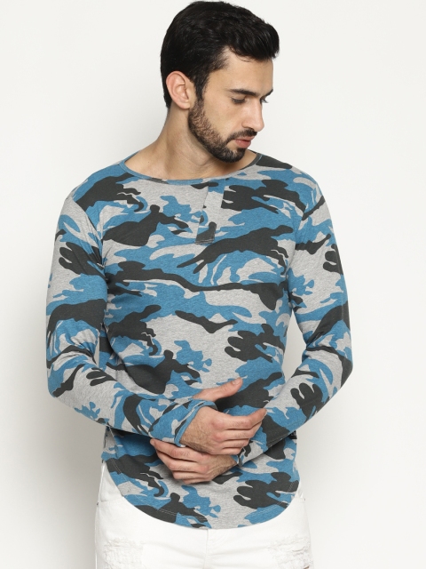 

KULTPRIT Men Blue & Grey Printed Boat Neck T-shirt