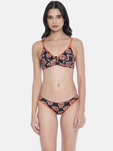 

Lady Love Women Orange & Blck Printed Lingerie Set LLSET5051