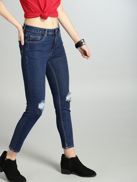 

Roadster Women Blue Skinny Fit Mid-Rise Low Distress Stretchable Cropped Jeans