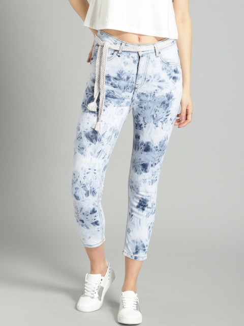 

Roadster Women Blue Accessorized Crop Skinny Fit Mid-Rise Stretchable Jeans