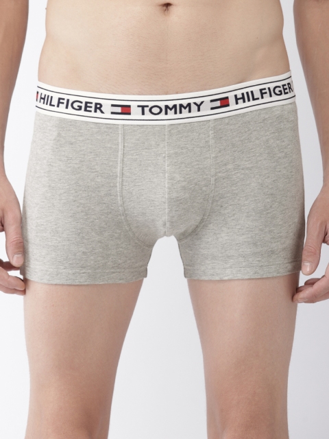 

Tommy Hilfiger Men Grey Solid Trunks P9AB4158