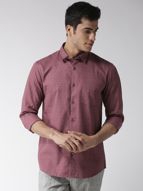 

Richlook Men Burgundy Regular Fit Printed Smart Casual Shirt