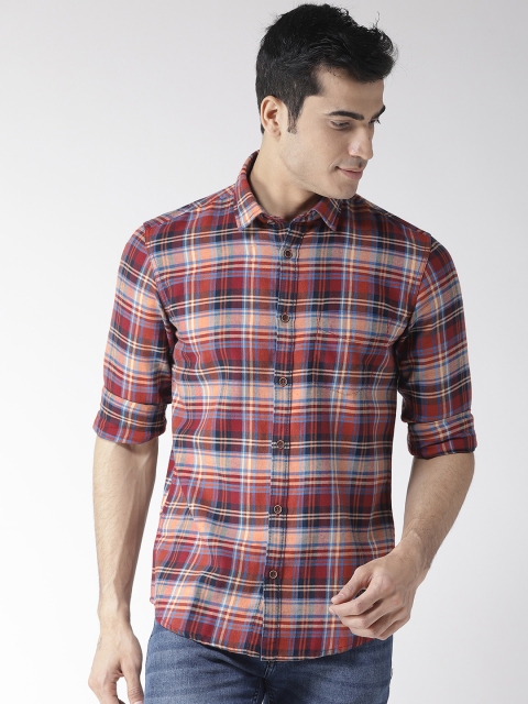 

Richlook Men Maroon & Beige Regular Fit Checked Casual Shirt