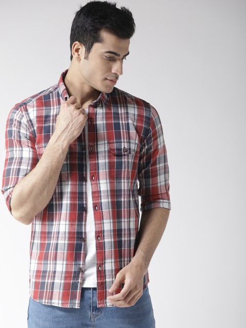 

Richlook Men Red & Navy Blue Slim Fit Checked Casual Shirt
