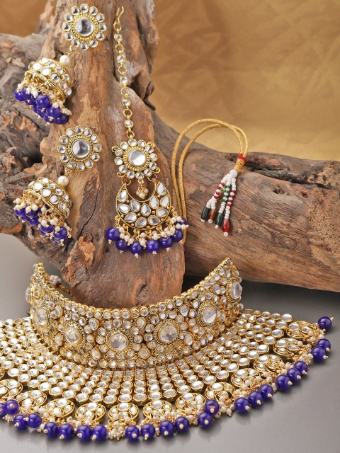 

damani Blue & Off-White Gold-Plated Stone-Studded Jewellery Set