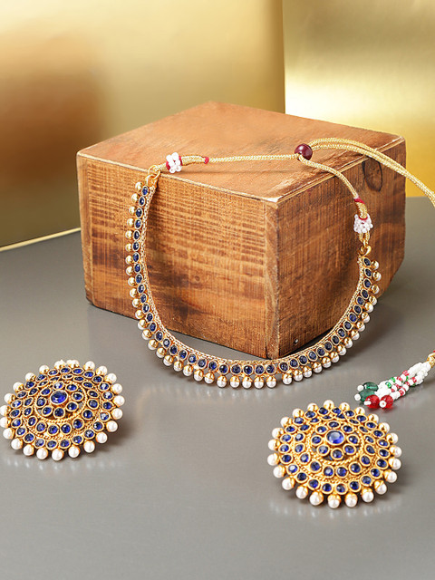 

damani Gold-Toned & Blue Sudded & Pearl Jewellery Set