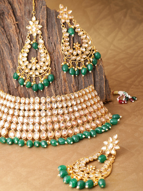 

damani Green Gold-Plated Stone-Studded Jewellery Set