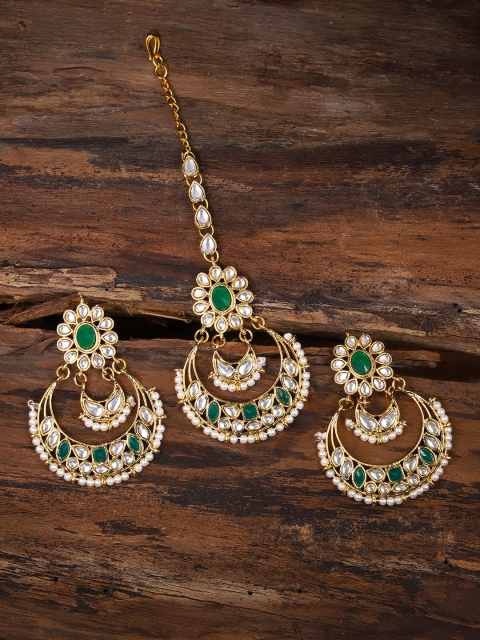 

Zaveri Pearls Gold-Toned & Green Kundan Studded Jewllery Set