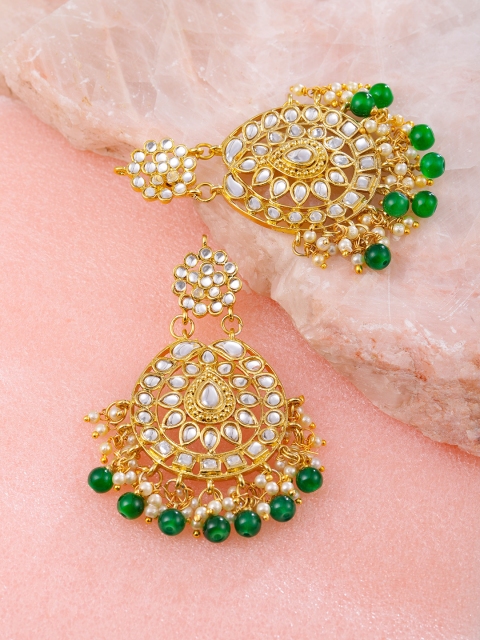 

Zaveri Pearls Gold-Toned & Green Kundan Studded Circular Chandbalis