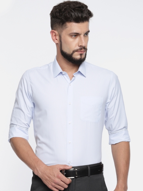 

Peter England Men White & Blue Slim Fit Checked Formal Shirt
