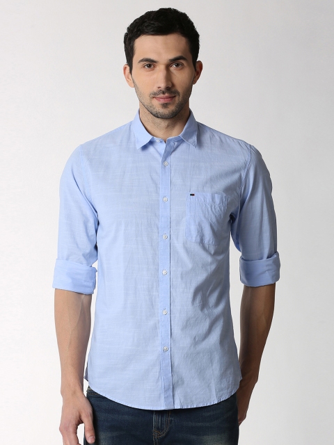 

Peter England Casuals Men Blue Slim Fit Solid Casual Shirt