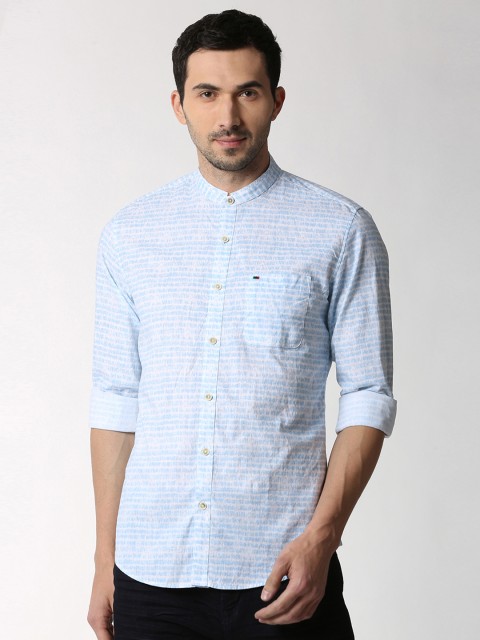 

Peter England Casuals Men Blue Slim Fit Striped Casual Shirt