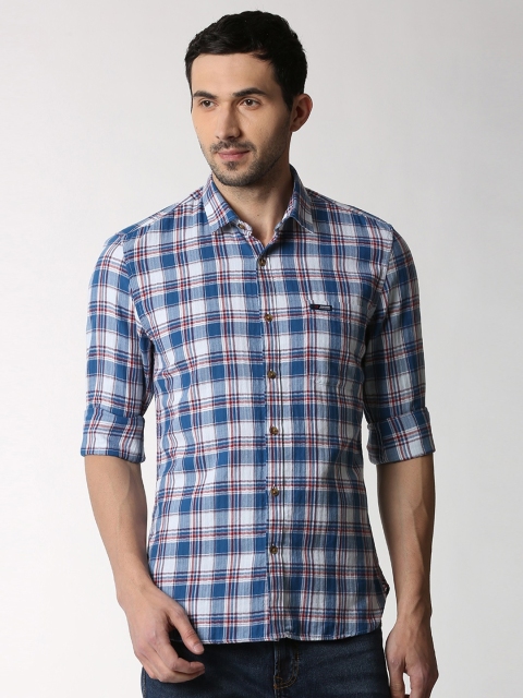 

Peter England Casuals Men Blue Slim Fit Checked Casual Shirt