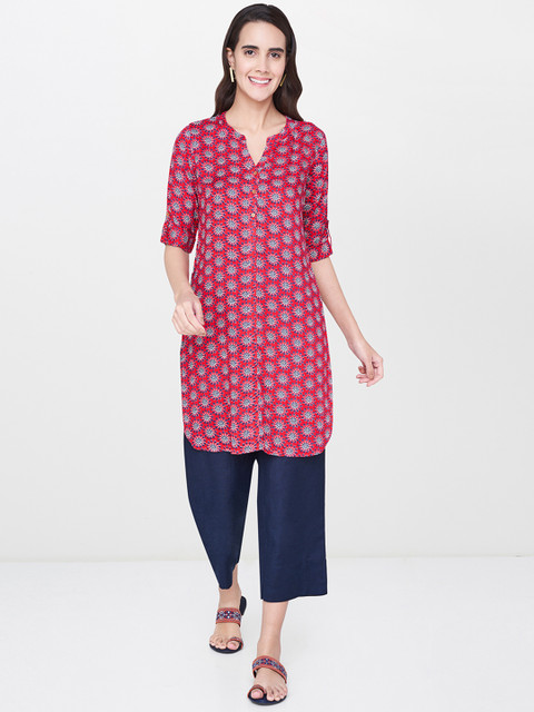 

Global Desi Women Maroon Printed Tunic