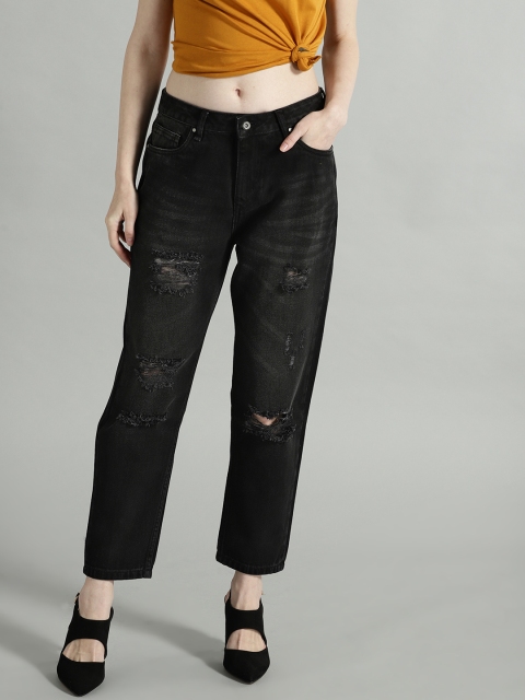 

The Roadster Lifestyle Co Women Black Solid Jeans