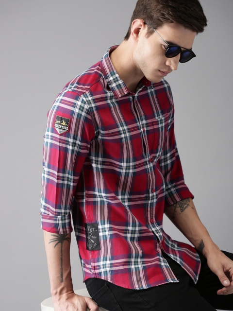 

Moda Rapido Men Maroon & White Slim Fit Checked Casual Shirt