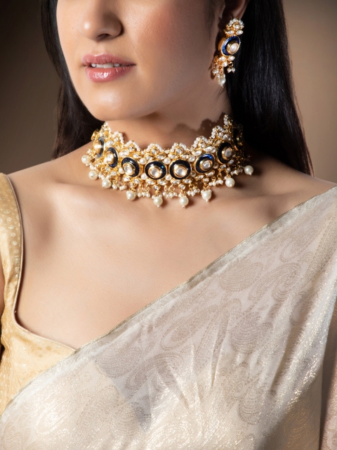 

Rubans Women Gold-Plated Kundan & Pearl Beaded Jewellery Set