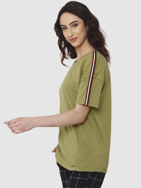 

Vero Moda Women Olive Green Solid Regular Fit Round Neck T-shirt