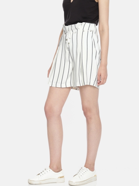 

Vero Moda Women White & Black Striped Regular Fit Regular Shorts