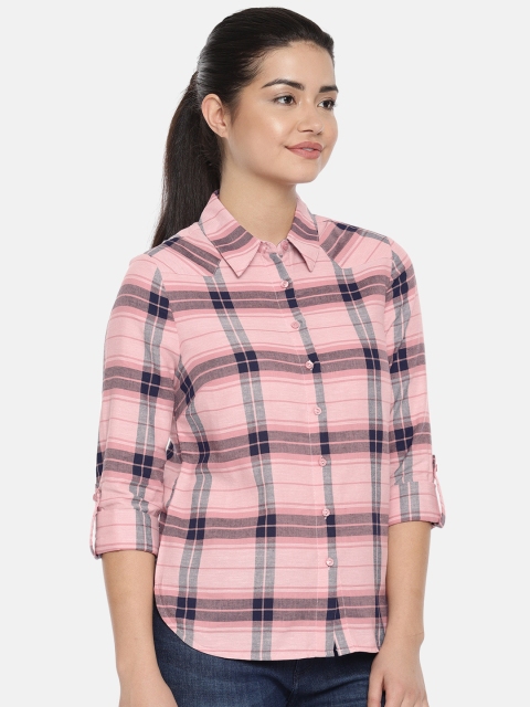 

Vero Moda Women Pink & Navy Blue Regular Fit Checked Casual Shirt