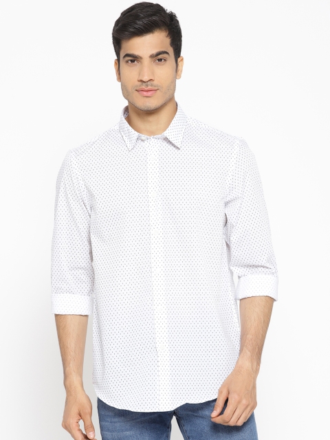 

OVS Men White & Navy Blue Slim Fit Printed Casual Shirt