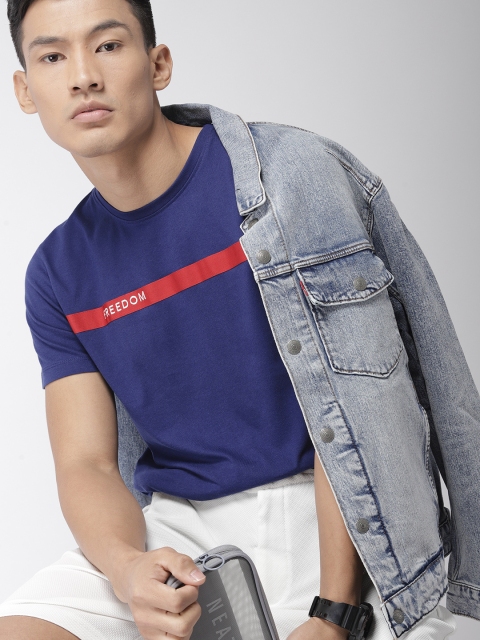 

Harvard Men Navy Solid Round Neck T-shirt, Navy blue