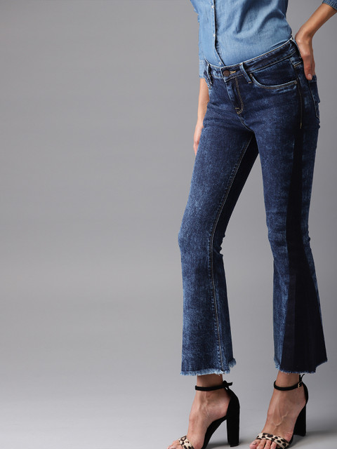 

HERE&NOW Women Blue Boot Cut Mid-Rise Clean Look Stretchable Jeans, Na