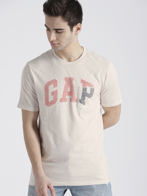 

GAP Men's Logo Pocket T-Shirt, Beige