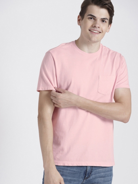 

GAP Men's Vintage Wash Pocket T-Shirt, Pink