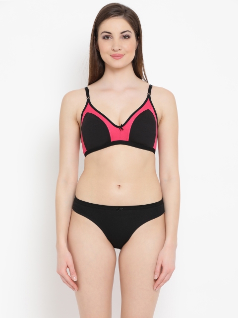

Clovia Women Black Lingerie Set COMBBP04440B