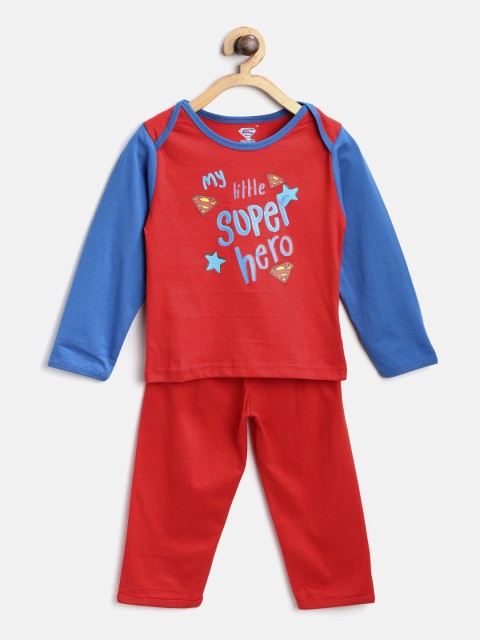 

Moms Love Boys Red Printed T-shirt with Pyjamas