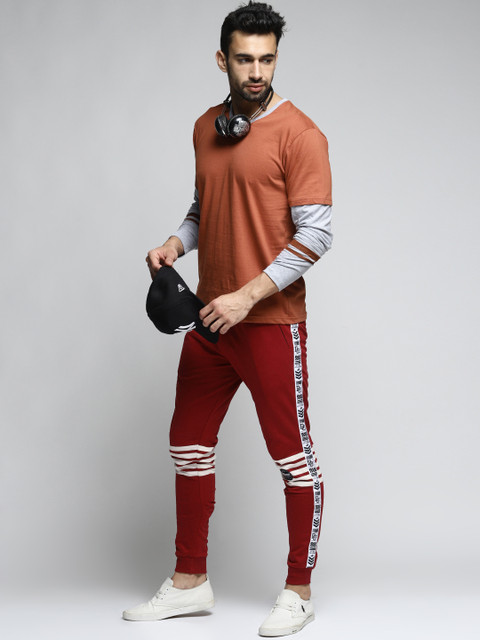 

Difference of Opinion Men Maroon Slim-Fit Joggers