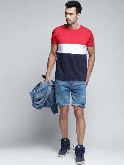 

DILLINGER Men Red Colourblocked Round Neck T-shirt