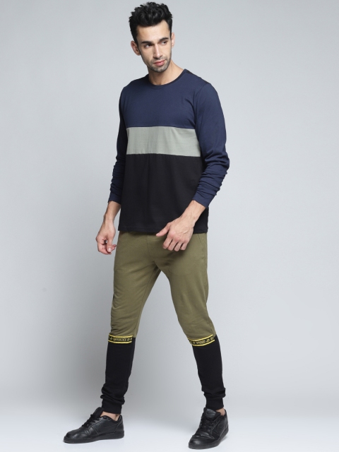

DILLINGER Men Navy Blue Colourblocked Round Neck T-shirt